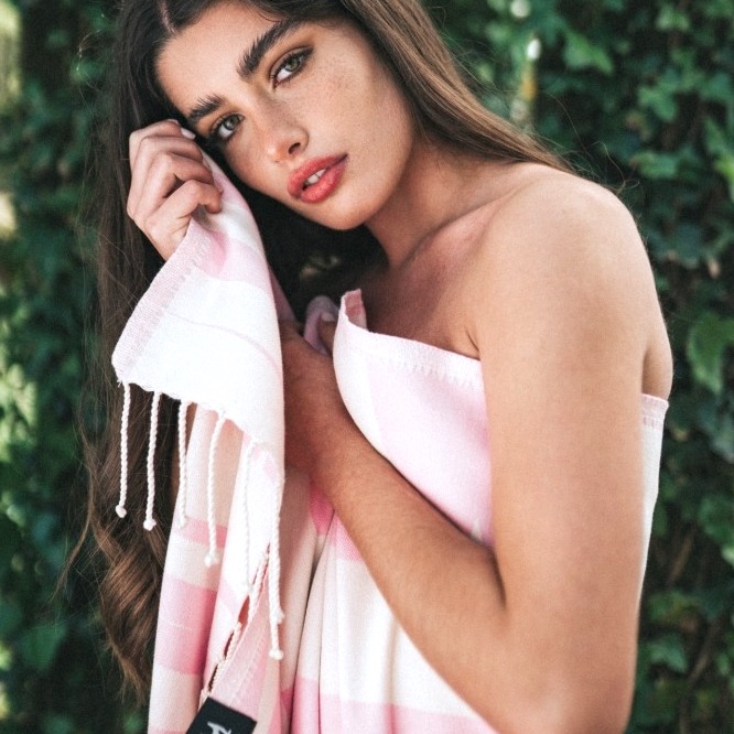 Futah foupana | Serviette de plage